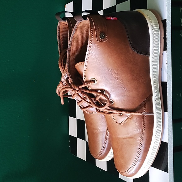 Levi's shoes - Picture 4 of 5